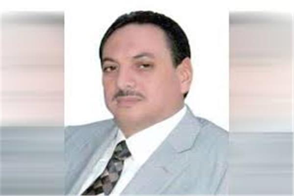 الدكتور رجب شحاته رئيس شعبة الأرز