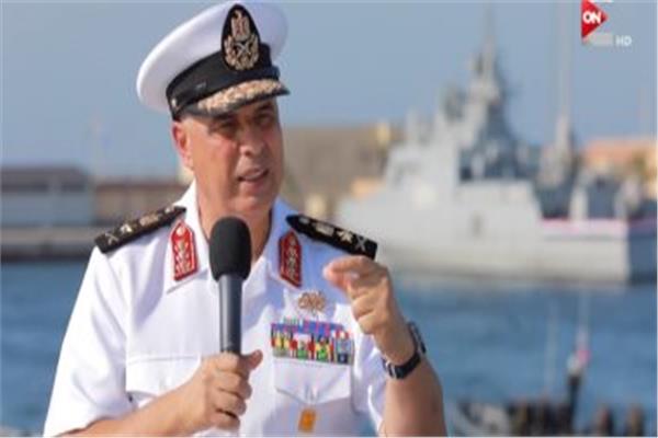 الفريق أحمد خالد قائد القوات البحرية