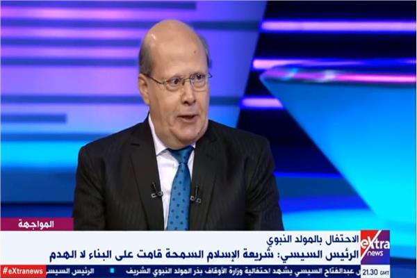   الكاتب الصحفي  عبد الحليم قنديل
