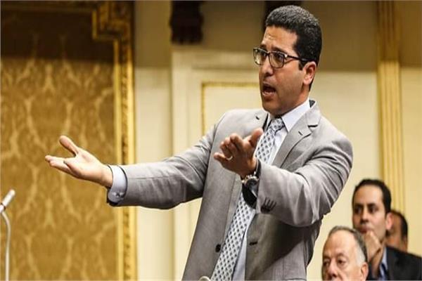 إسقاط عضوية هيثم الحريرى