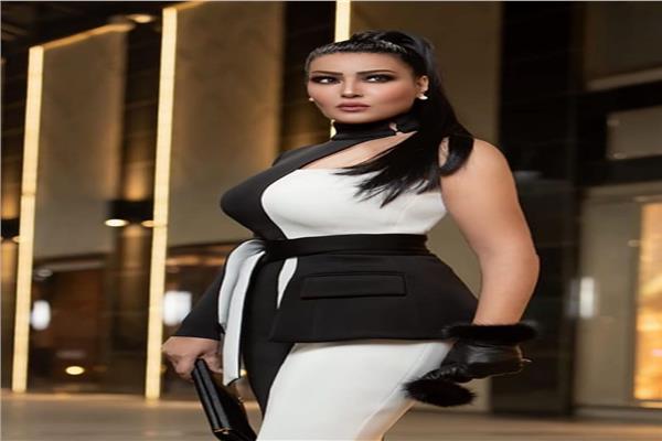سمية الخشاب