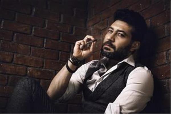 محمد عز