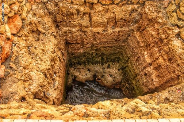 بئر الأمنيات.. كرامات مذهلة وأساطير غامضة لسر العملات المعدنية