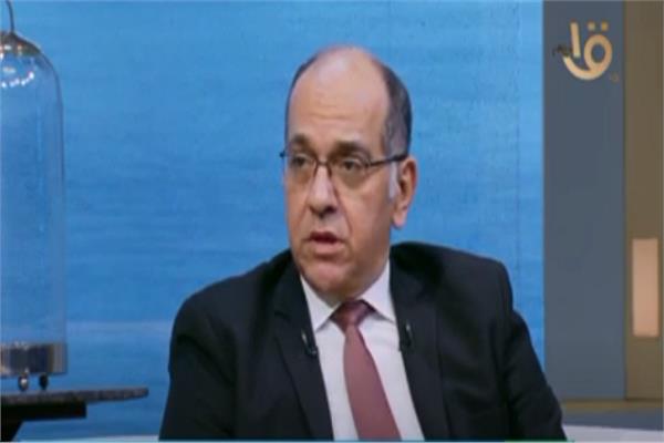 الدكتور إيهاب نبيل
