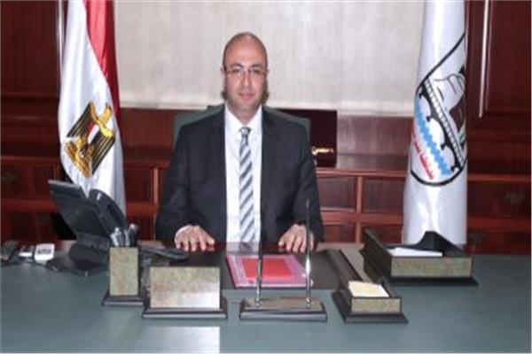 الدكتور محمد هاني غُنيم محافظ بني سويف