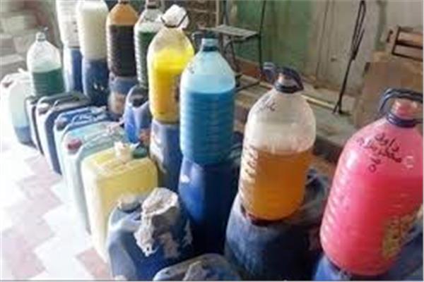 منظفات صناعية مجهولة المصدر 