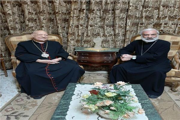 الكاردينال الأنبا أنطونيوس نجيب والأنبا باسيليوس يلتقيان براهبات قلب يسوع بالمنيا