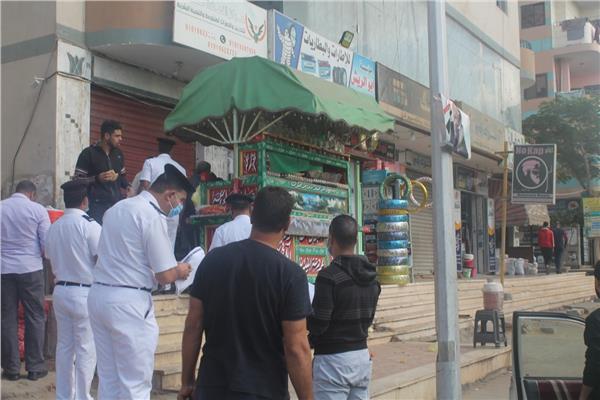 جانب من أعمال الإزالة