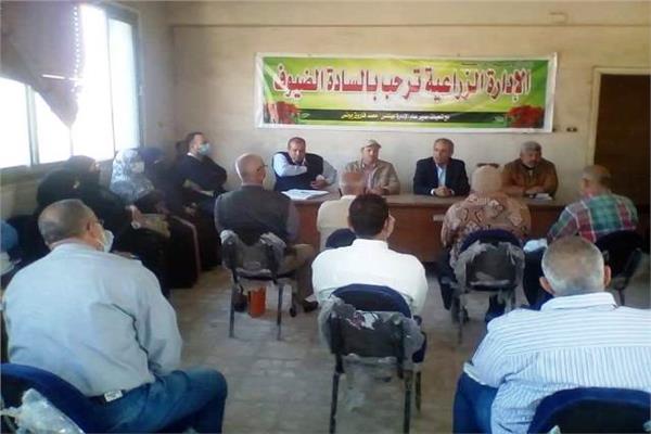 ندوة إرشادية للمزارعين