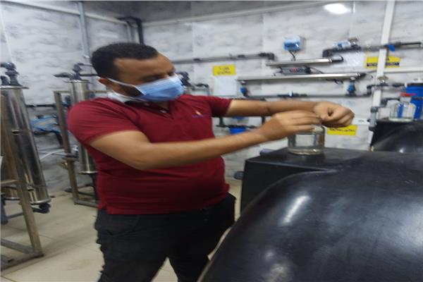 حملات مكثفة لادارة صحة البيئة للرقابة علي مياه الشرب بالدقهلية