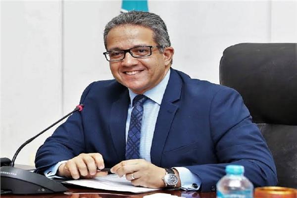 وزير السياحة و الآثار د. خالد العناني