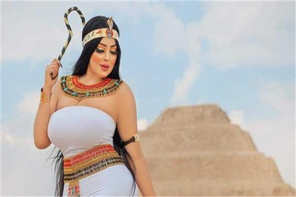 سلمى الشيمى فتاة فوتوسيشن سقارة