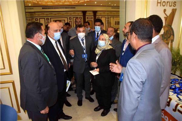 الأقصر تستضيف ورشة عمل لتدريب النحالين