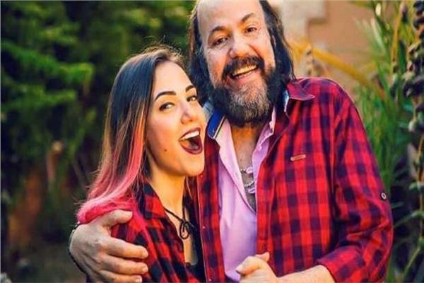طلعت زكريا وابنتة ايمي 