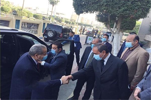محافظ الإسماعيلية يستقبل وزير التموين والتجارة الداخلية