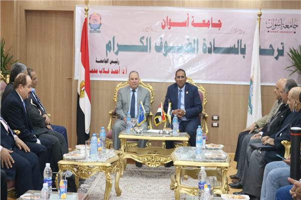 الدكتور احمد غلاب