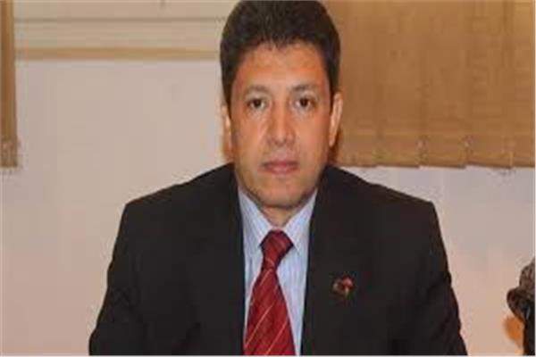 الدكتور سيد دعدور