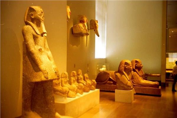 الآثار المصرية في متحف المتروبوليتان بنيويورك