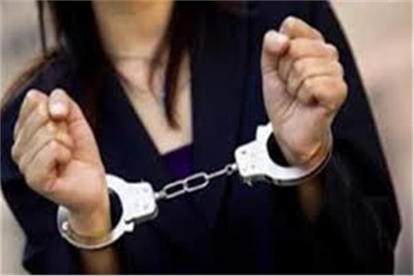 حبس سيدة الموسكي المتهمة بسرقة متعلقات المواطنين