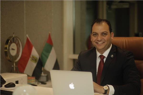 المستشار مينا زاهر المحامي بدولة الإمارات العربية