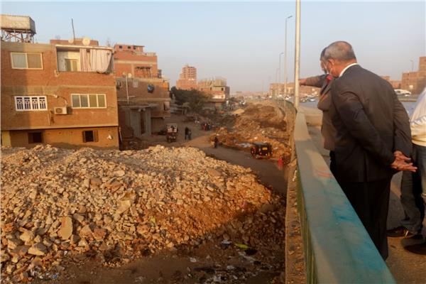 محافظ القليوبية يقوم بجولة لمتابعة أعمال تطوير ورفع الإشغالات أعلى  الطريق الدائري 