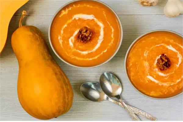 طريقة عمل « القرع بالبشاميل » 