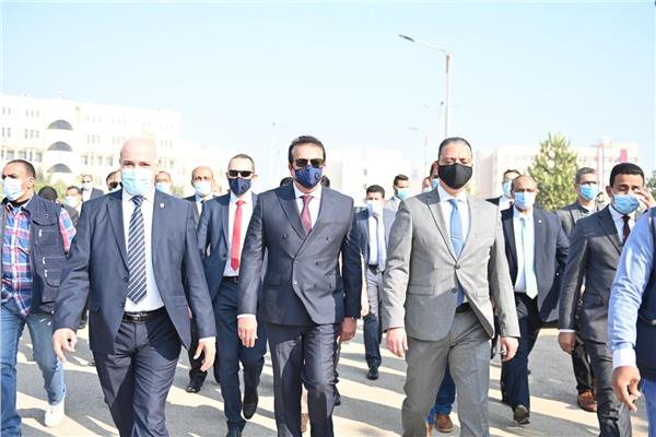 وزير التعليم العالي 