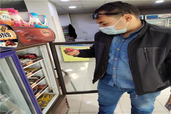 غلق 4 منشآت غذائية تدار بدون ترخيص  بالشرقية