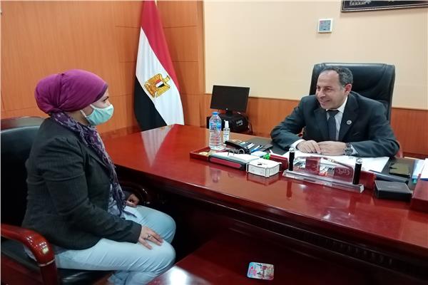 رئيس مصلحة دمغ المصوغات والموازين مع محرر بوابة أخبار اليوم 