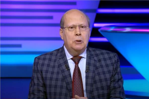 الكاتب الصحفي عبدالحليم قنديل