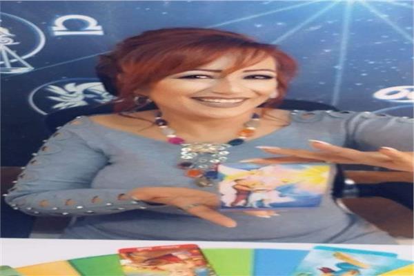  قارئة التاروت بسمة حنافي 
