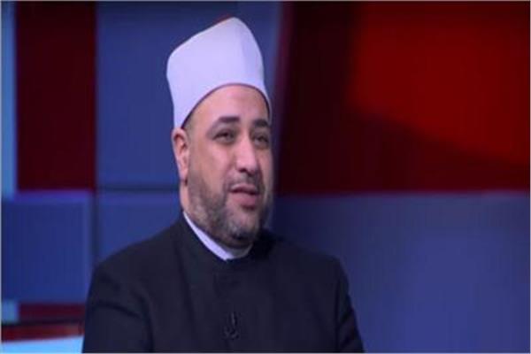 الدكتور أيمن أبو عمر، وكيل وزارة الأوقاف
