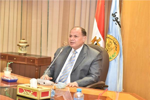 محافظ أسيوط 
