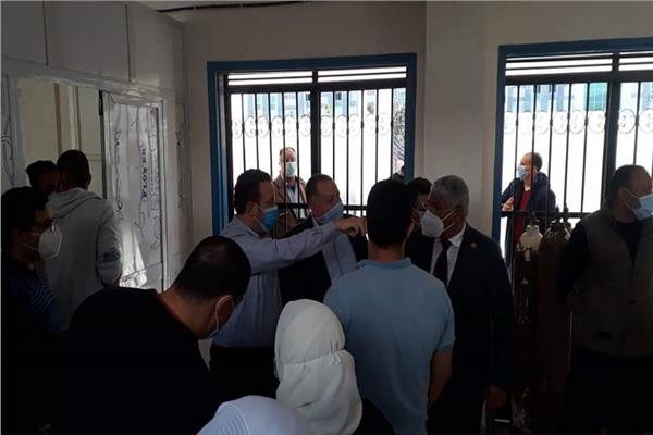 زيارة ميدانية لأقسام العزل بطور سيناء دعما لمرضي كورونا