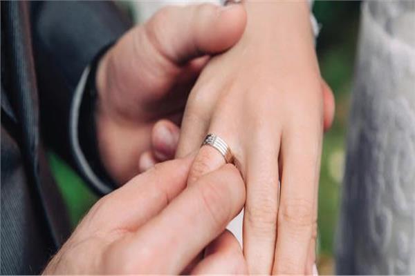 حكم زواج الرجل من طليقة أخيه