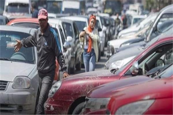 فرض إتاوات على ركن السيارات