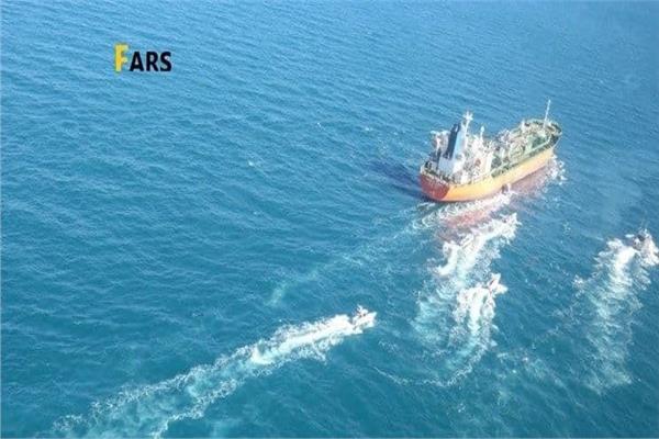 صورة نشرتها وكالة فارس الايرنية للسفينة لدى احتجازها