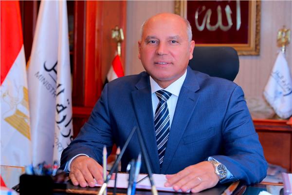وزير النقل الفريق كامل الوزير،