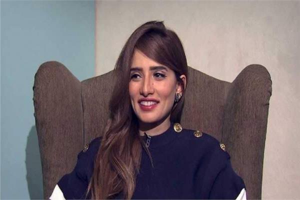 الفنانة زينة