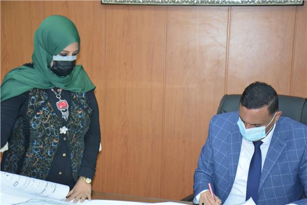 الدكتور أيمن مختار محافظ الدقهلية
