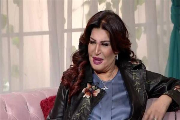 الفنانة نجوى فؤاد