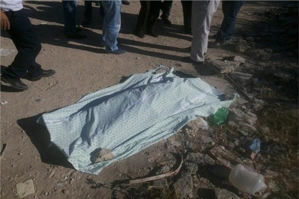  جثتين متحللتين وأسلحة ومخدرات بأطفيح