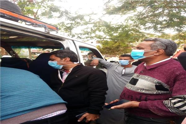 ضبط 17 بدون كمامة