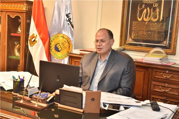 اللواء عصام سعد محافظ أسيوط