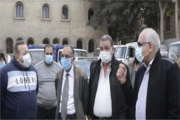 محافظ الجيزة يوجه بالحفاظ على معدات وسيارات هيئة النظافة والتجميل