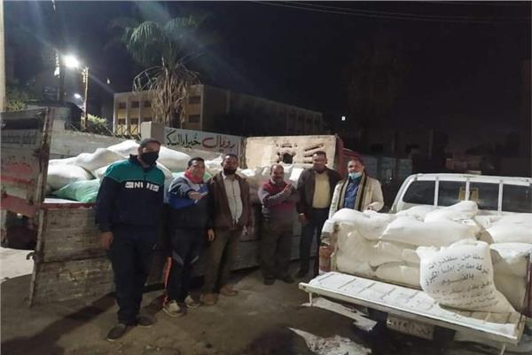 المتهمين والمضبوطات 