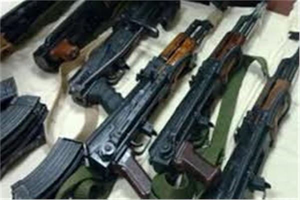 ضبط 4 أشخاص بحوزتهم مخدرات وأسلحة "بأسوان