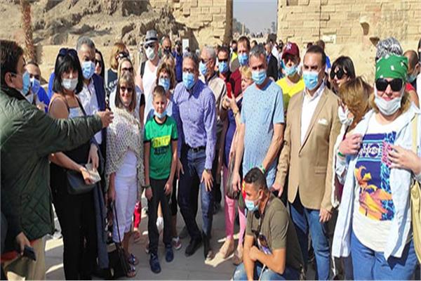 إحدى رحلات السياحة الداخلية
