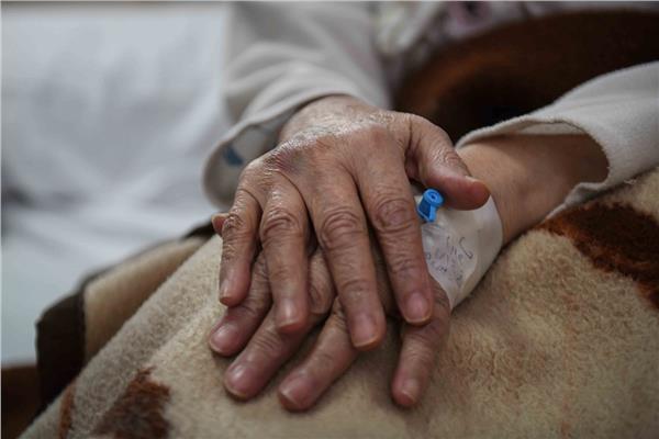 «الخوف من كورونا».. الطبيبة هبة تهرب من الفيروس بالإجازة