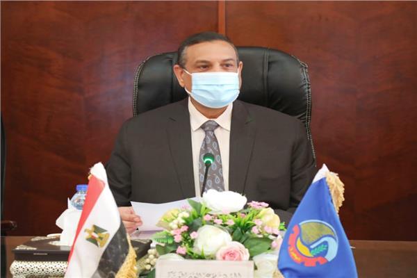 محافظ البحيرة 